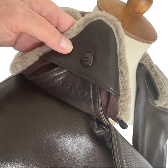 Vintage Burberry’s leather coat size M - Picture 5 of 9